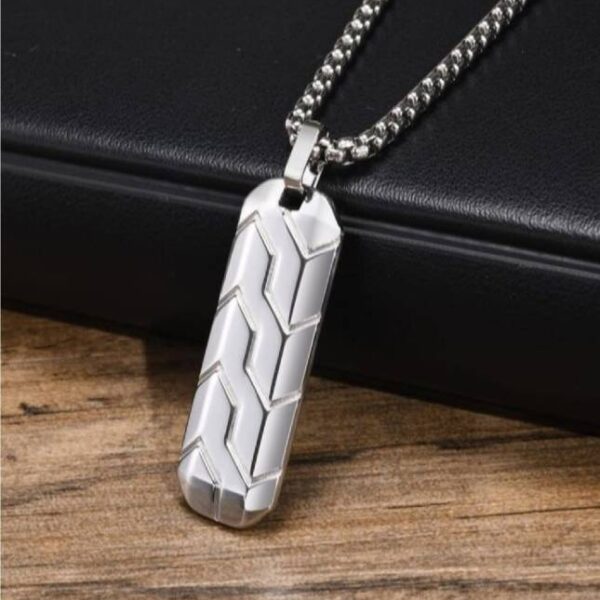 Fashion Frill Stylish Stainless Steel Chain Necklace