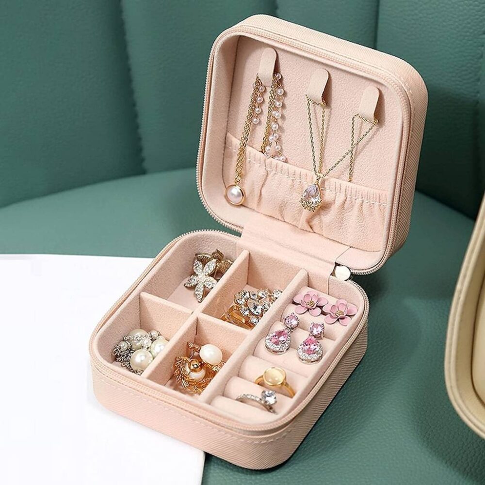 Small Jewelry Leather Box For Necklace, Bracelet, Earring Travel Storage Box