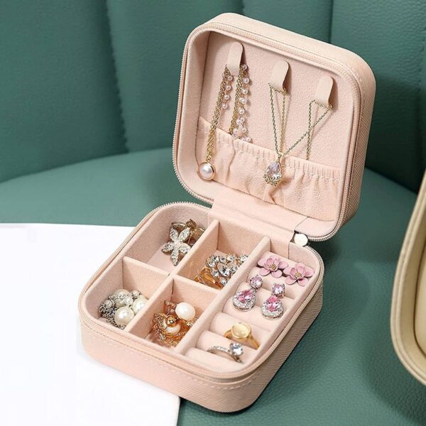 Small Jewelry Leather Box For Necklace, Bracelet, Earring Travel Storage Box